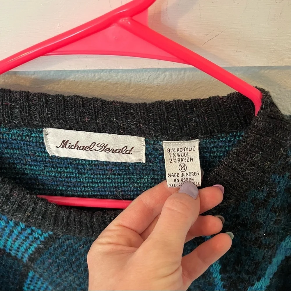 Vintage Michael Herald Men's Medium Crewneck Sweater.